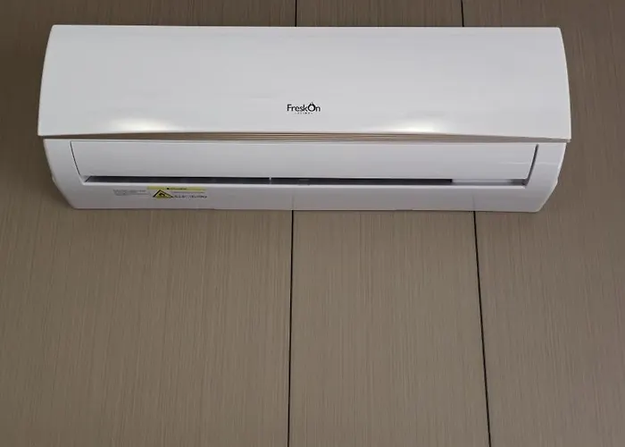 Hermanos 702 * Shëngjin